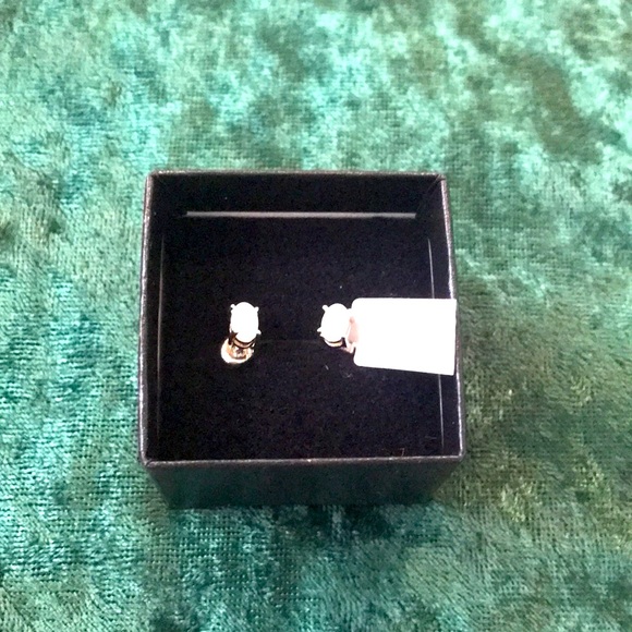 NEW OPAL PIERCED EARRINGS-.62 CTW - Picture 1 of 5